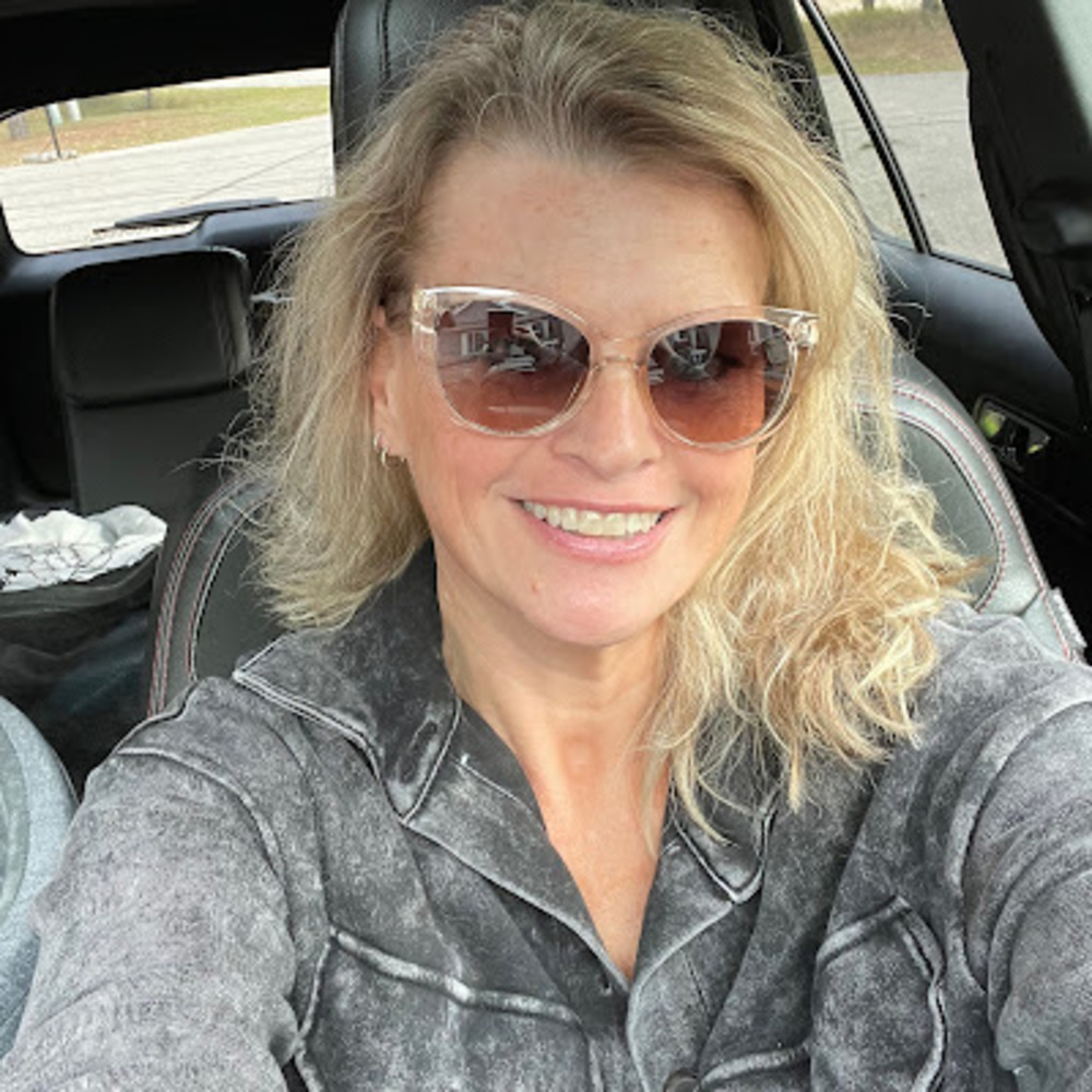 Meet your Posher, Kristin